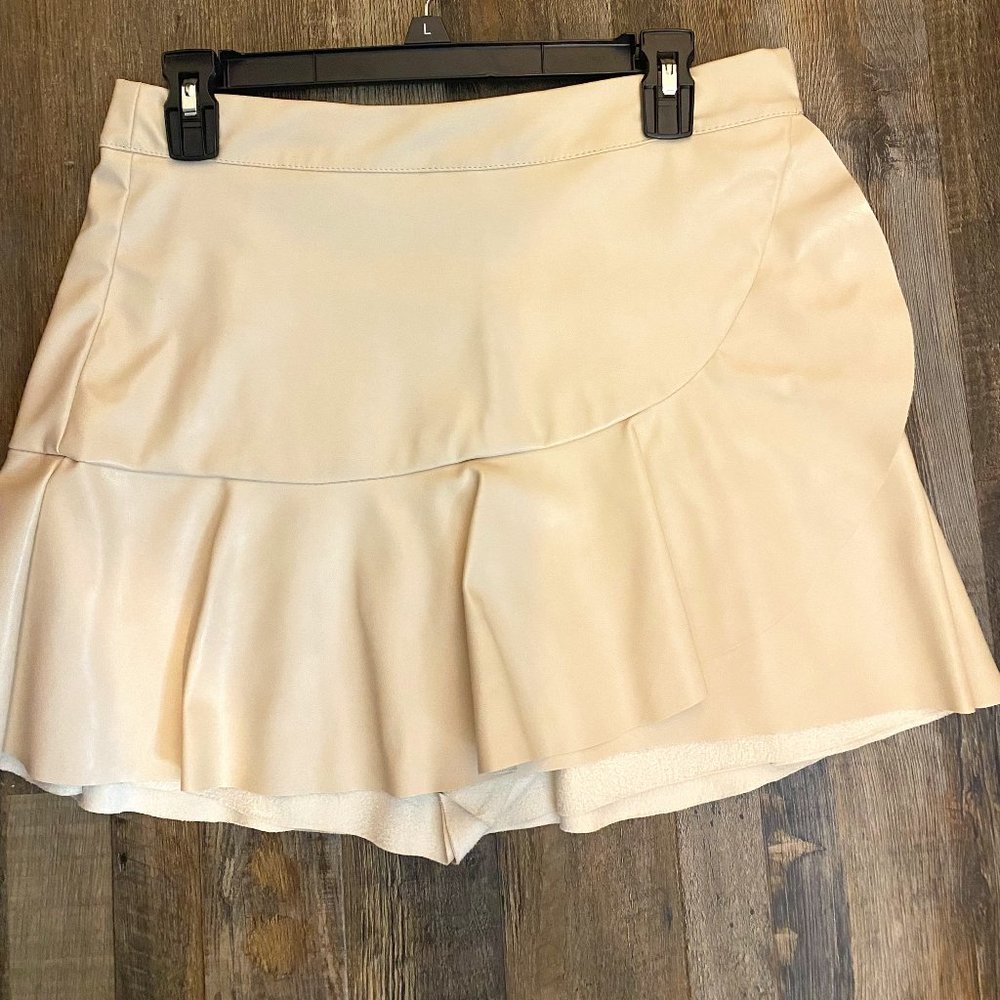 Cream leather skort